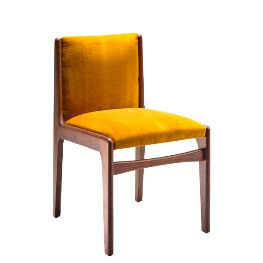 Silla cómoda con estructura de madera para restaurantes