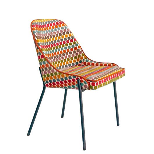 Silla Romeo tapizada estructura metalica para hosteleria Magari Design
