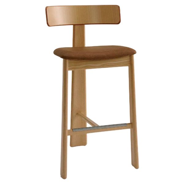 Taburete de tres patas en madera para hostelería Taburete de tres patas en madera para hostelería