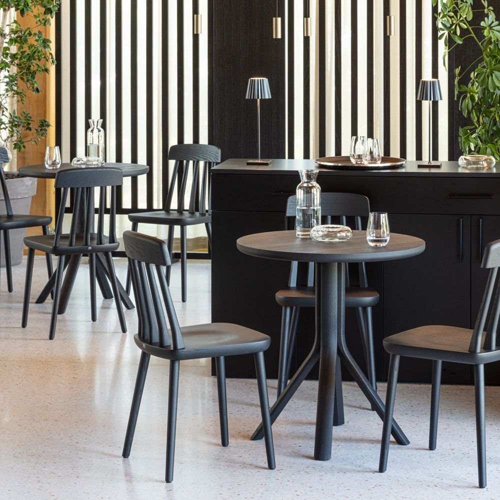 silla-madera-fresno-color-negro-para-restaurantes-tree-ms
