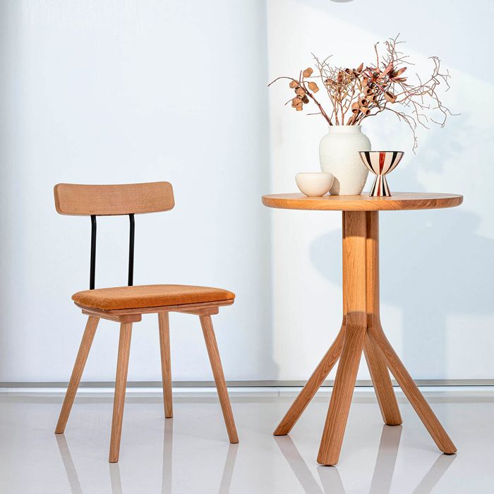 silla-madera-y-metal-asiento-tapizado-mary-tess-si-ambiente