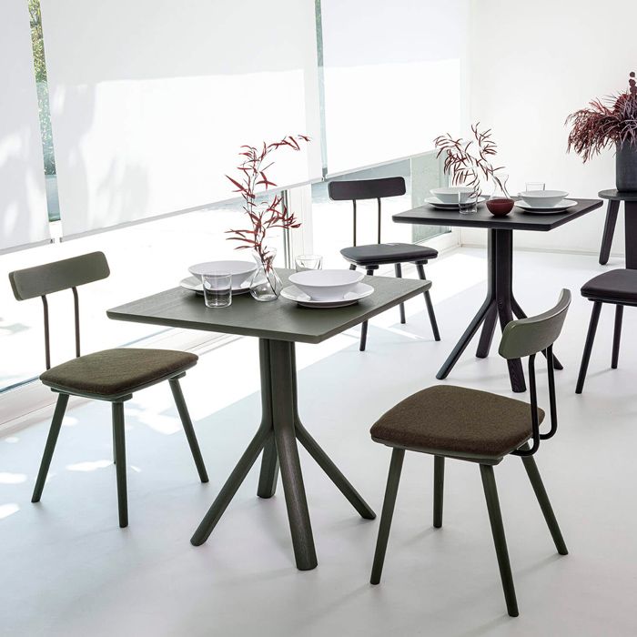 silla-madera-y-metal-asiento-tapizado-mary-tess-si-restaurante
